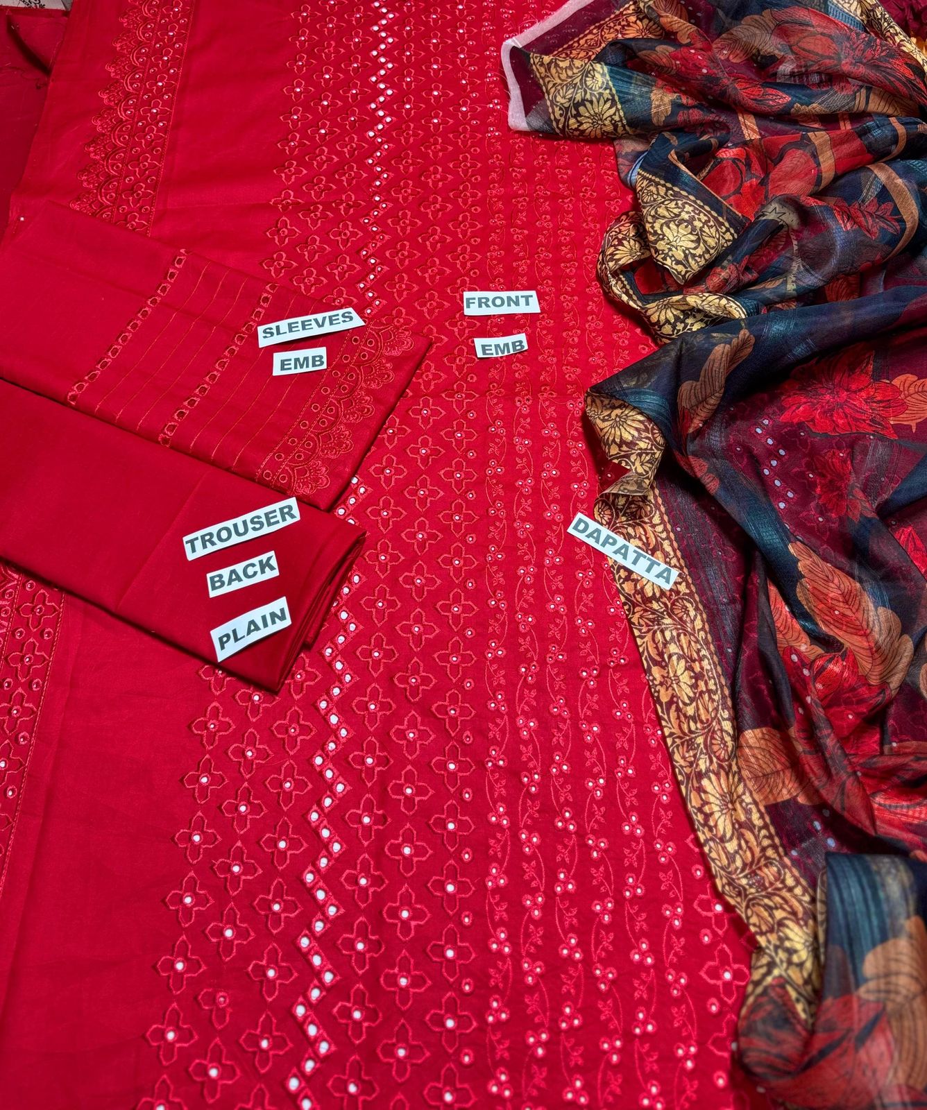 DeCLARE β Classic 3 Pc Premium Lawn Suit