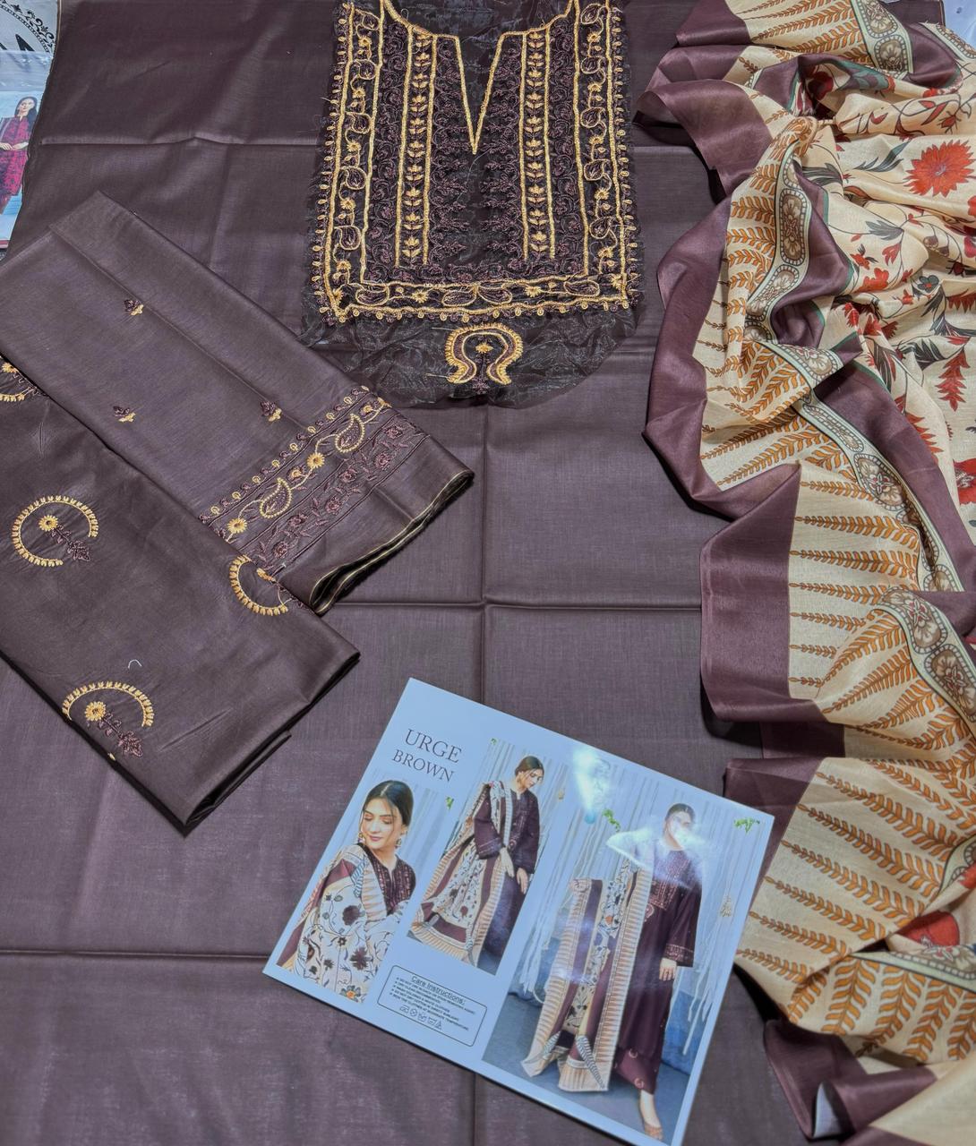 URGE – Elegant 3 Pc Embroidered Lawn Suit