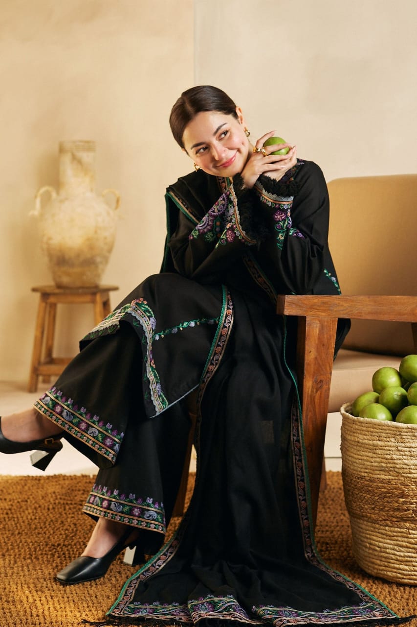 ZARA SHAHJAHAN – Premium 3-Piece Embroidered Lawn Suit