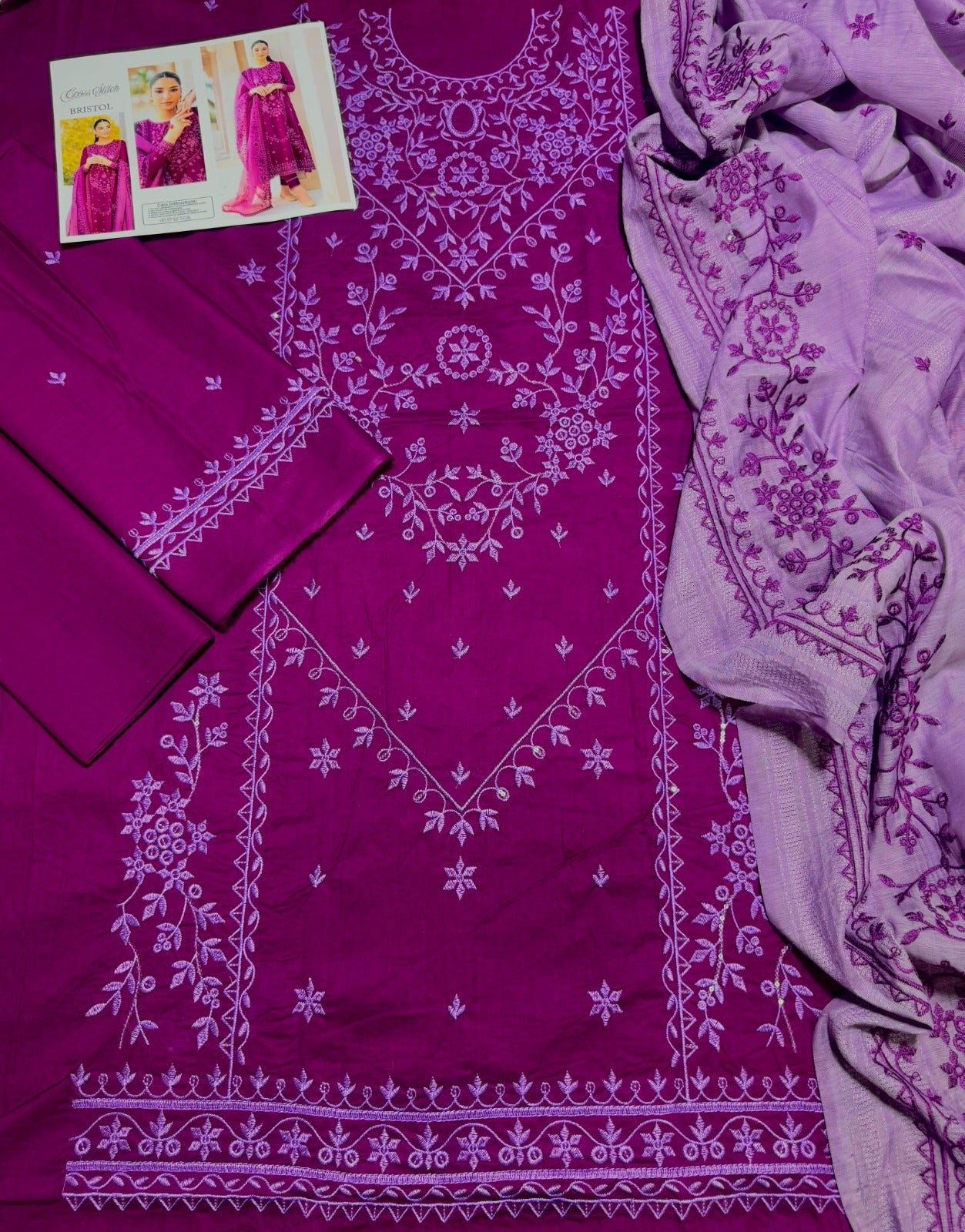 CROSS STITCH (PREMIUM LAWN) – Elegant Lawn Collection