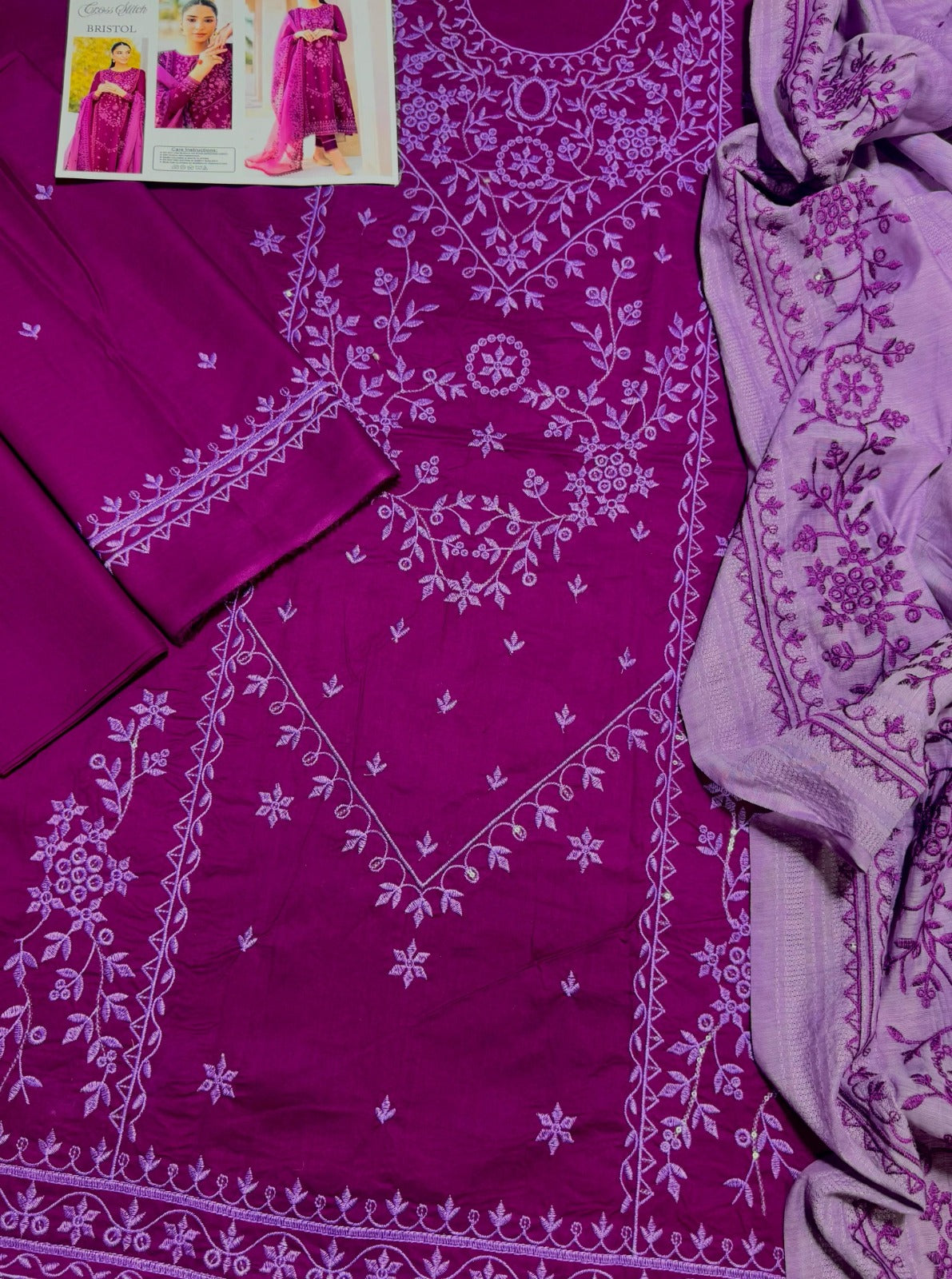 CROSS STITCH (PREMIUM LAWN) – Elegant Lawn Collection