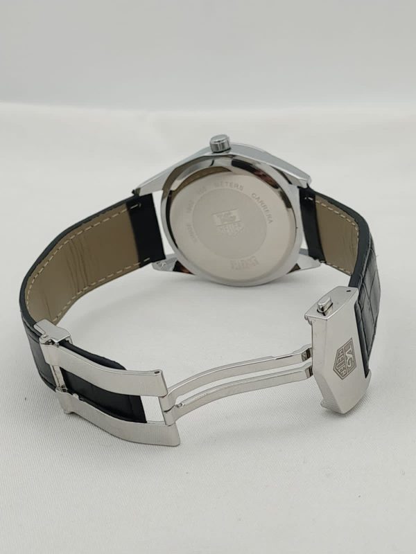 Carrera Calibre 5 – Luxury Swiss Watch with Leather Strap