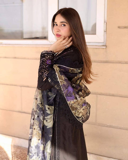 MUSHQ – Elegant Premium Silk 3 Piece Suit