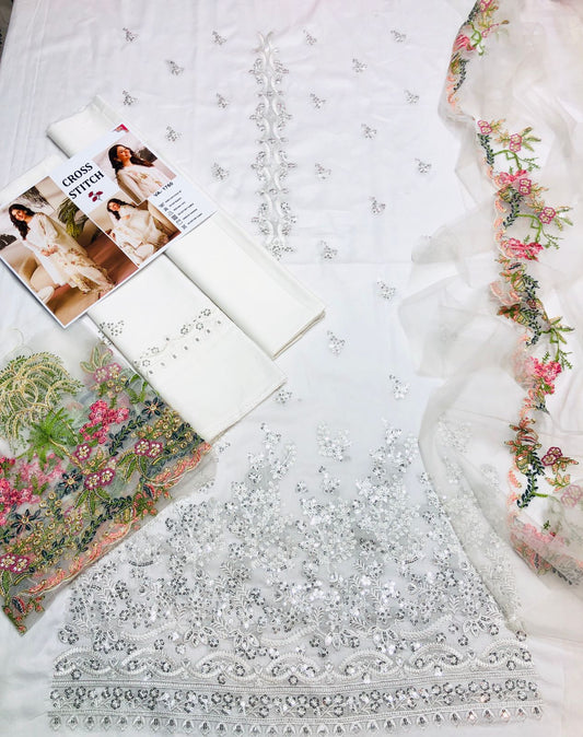 CROSS STITCH – Elegant 3-Piece Embroidered Lawn Suit