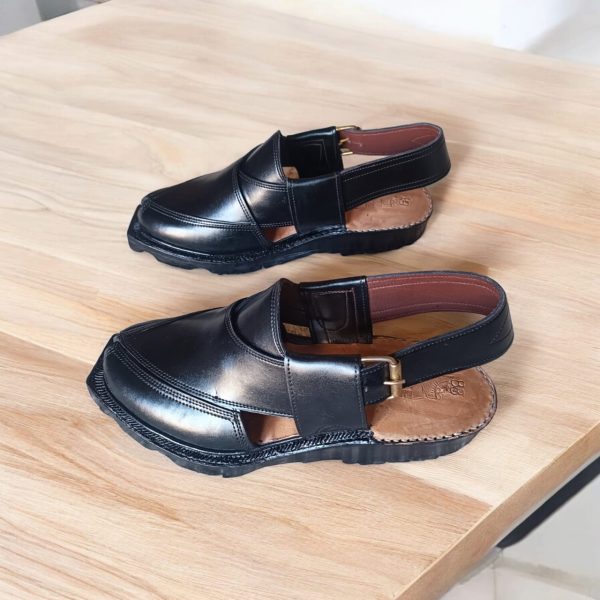 Norozi Chappal Black